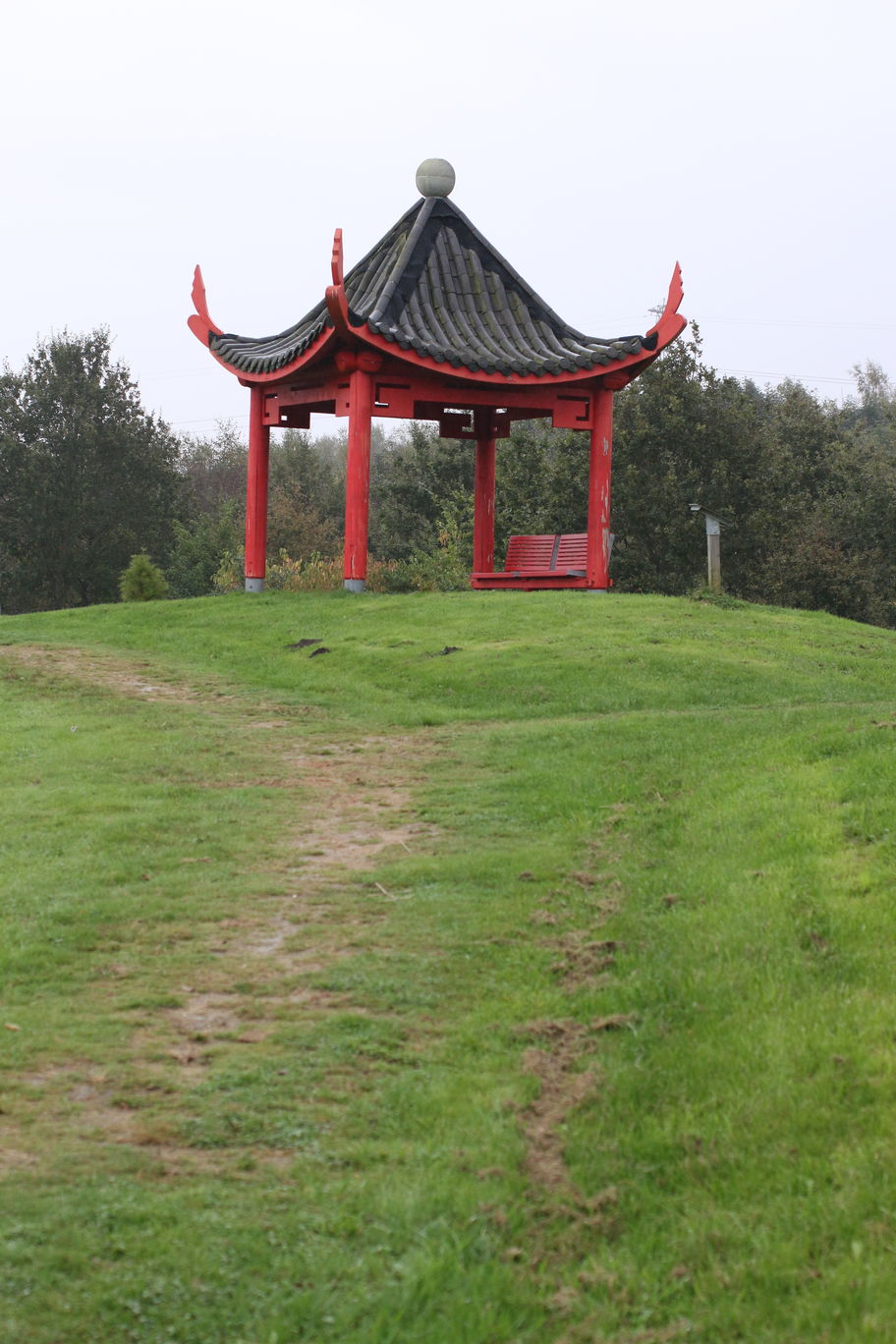 Afbeeldingsresultaat voor Pagode met vijver in assen