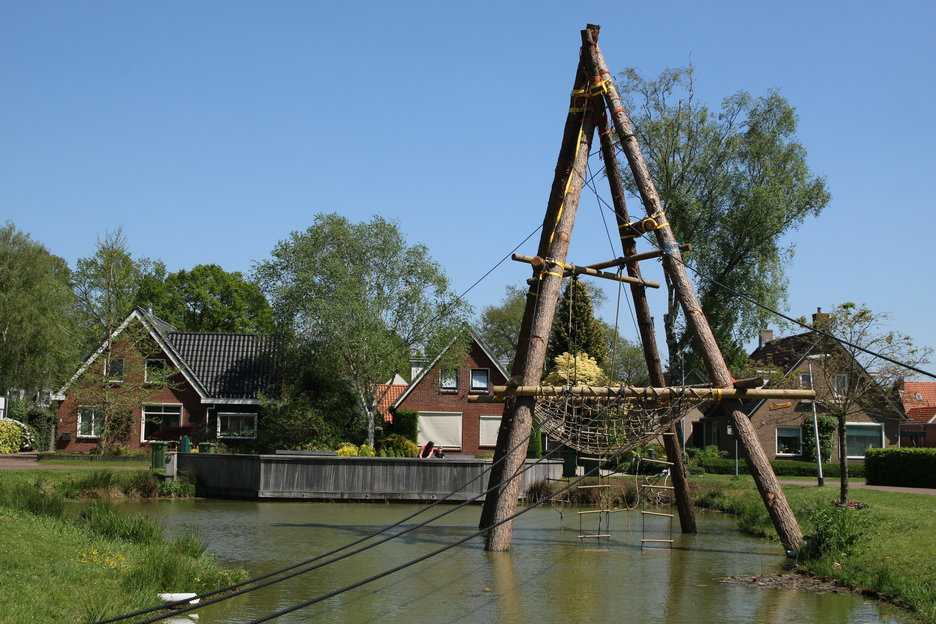 Bomen gekapt voor gebruik voor survivalvereniging Havelte