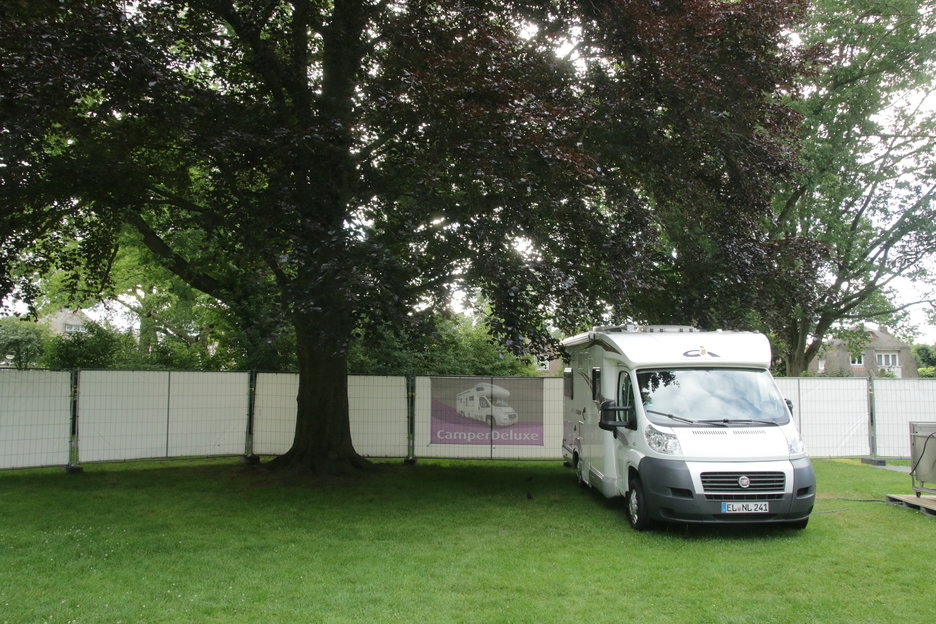 wat doet een camper in het Wilhelminapark