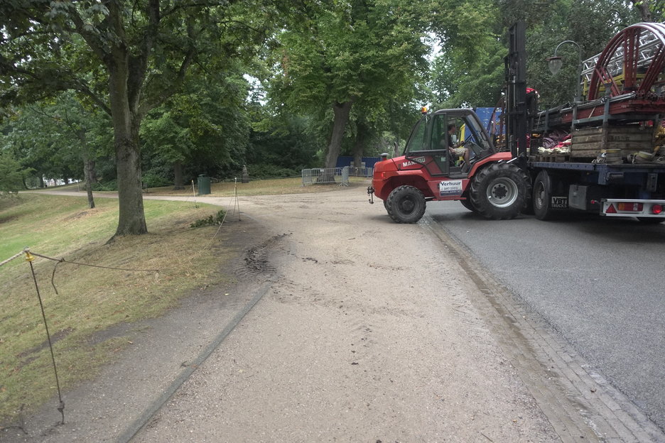 16:15:29 - zonder grasbanden op halfverharding binnen kwetsbare zone