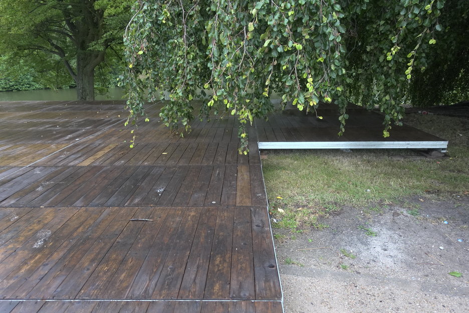 17:20:48 - binnen kwetsbare zone veel publiek